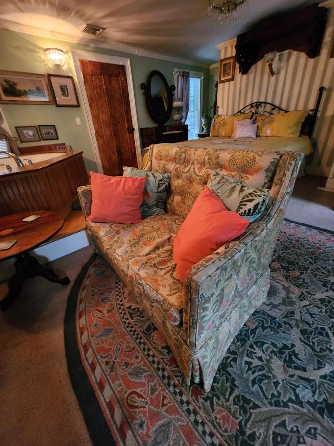 House Of 1833 Bed And Breakfast Mystic Luaran gambar